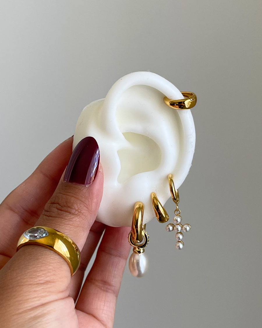 Margot Pearl Hoops | 18k Gold Plated