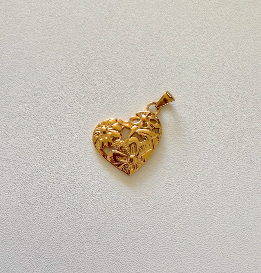 Flower Hearts Charm | 18k Gold Plated